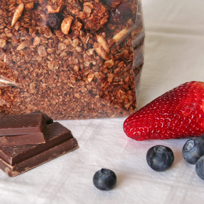 Granola de Chocolate e Frutos Vermelhos 300g Granola de Chocolate e Frutos Vermelhos 300g